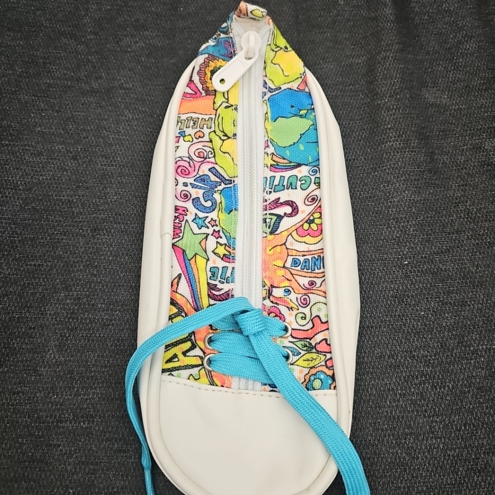 2012 Girl Scout Cookie Prize Sneaker Shoe Pencil Case Little Brownie Bakers